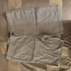 Banana Republic Aiden 9 inch Shorts